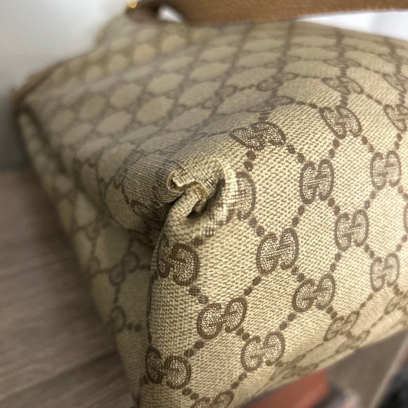 Gucci tote - Picture 7 of 10